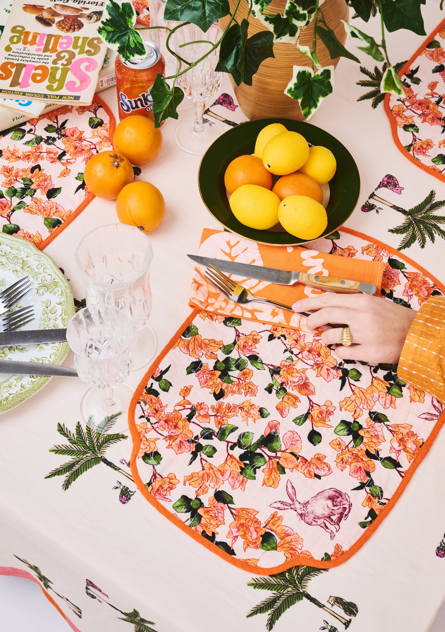 Quilted Terry Reversible Round Placemat Set in Coniglio Botanical