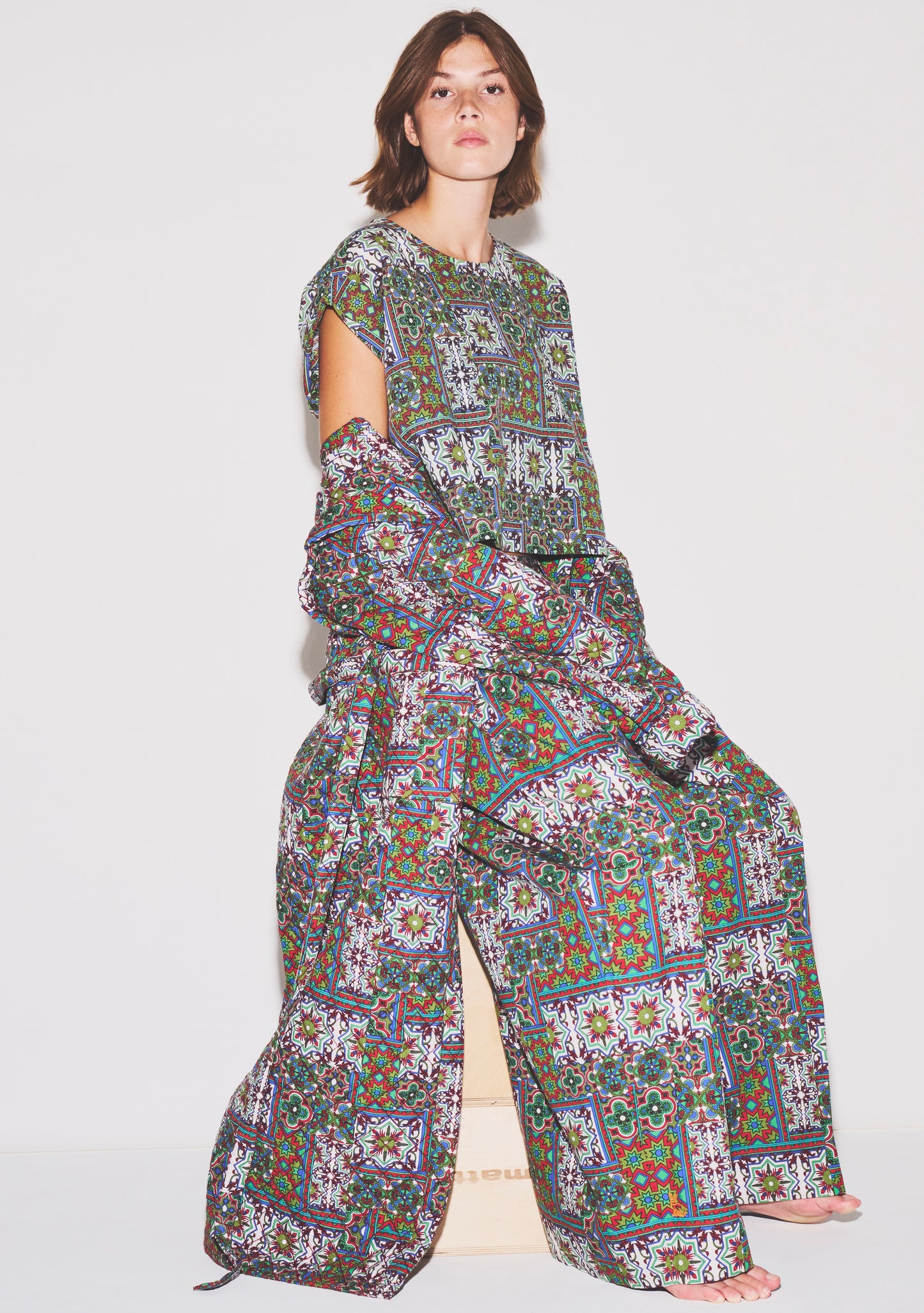 Wide Leg Pleated Snap Pant