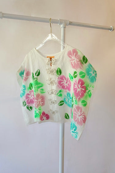 Tropic Like It’s Hot Eve Top w/ Frog Closure | Linen Airbrush