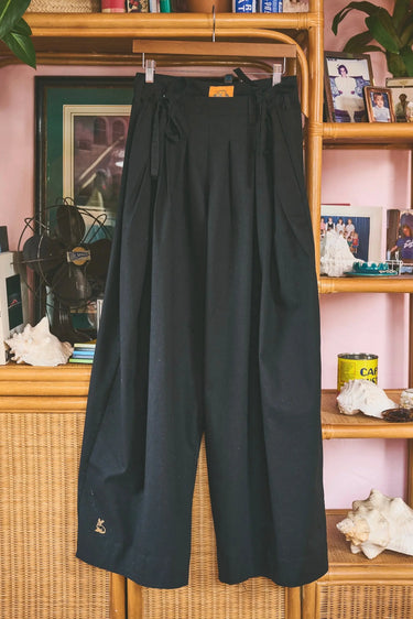 Banyan Pleated Snap Pant  | Cotton Chino Coniglio Palm Beach