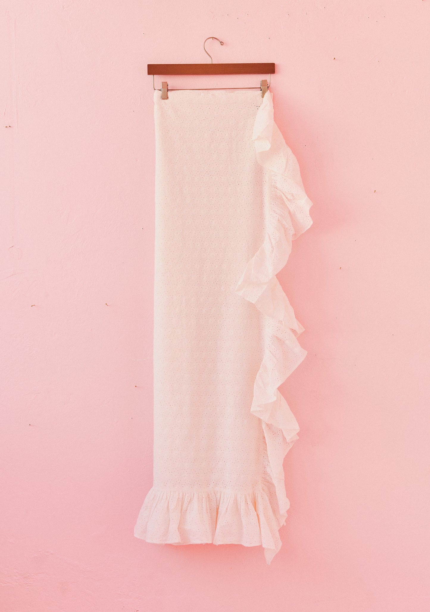 Ruffle Power Pareo™ | Eyelet