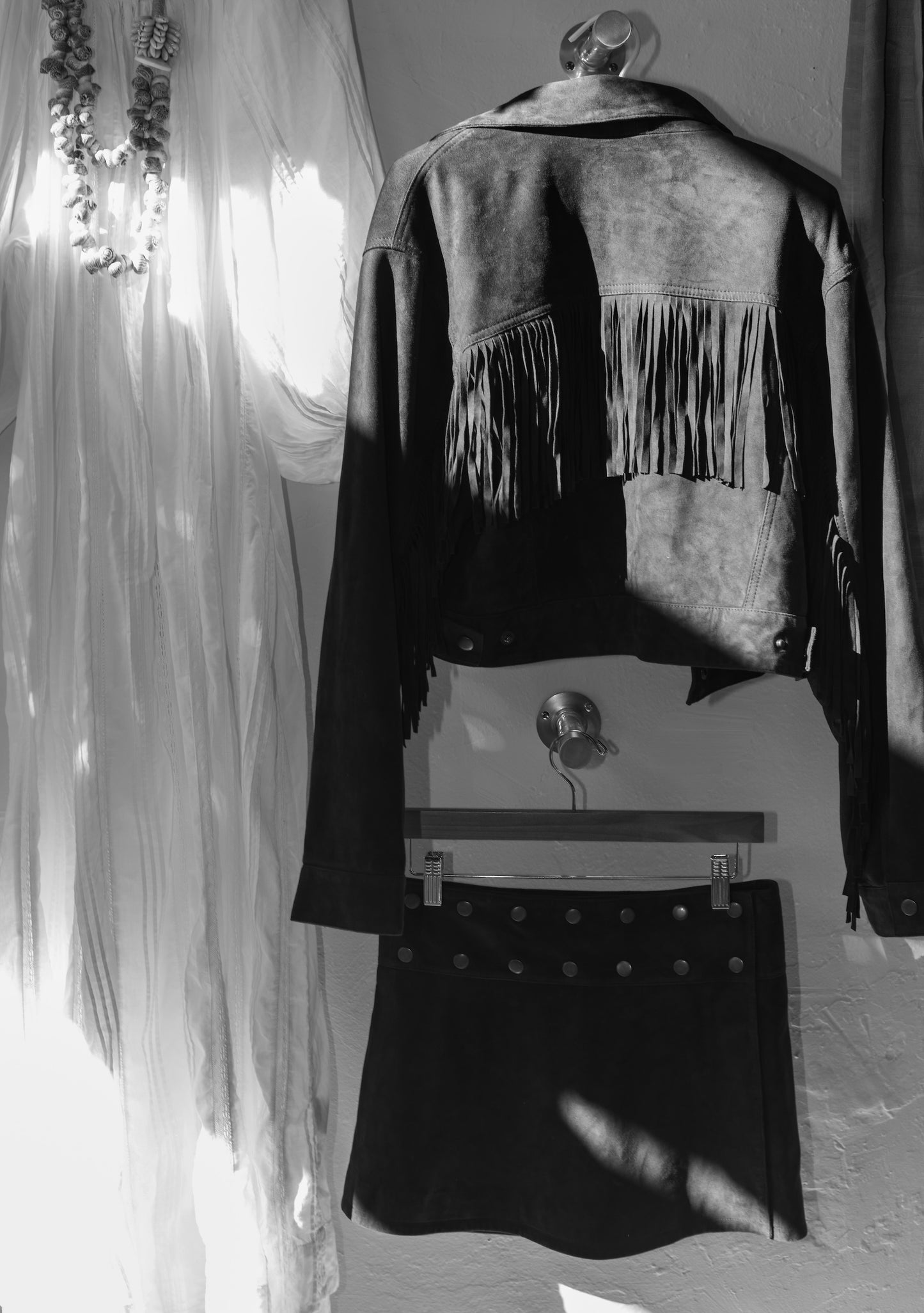 Flagpole Snap Mini Skirt | Suede