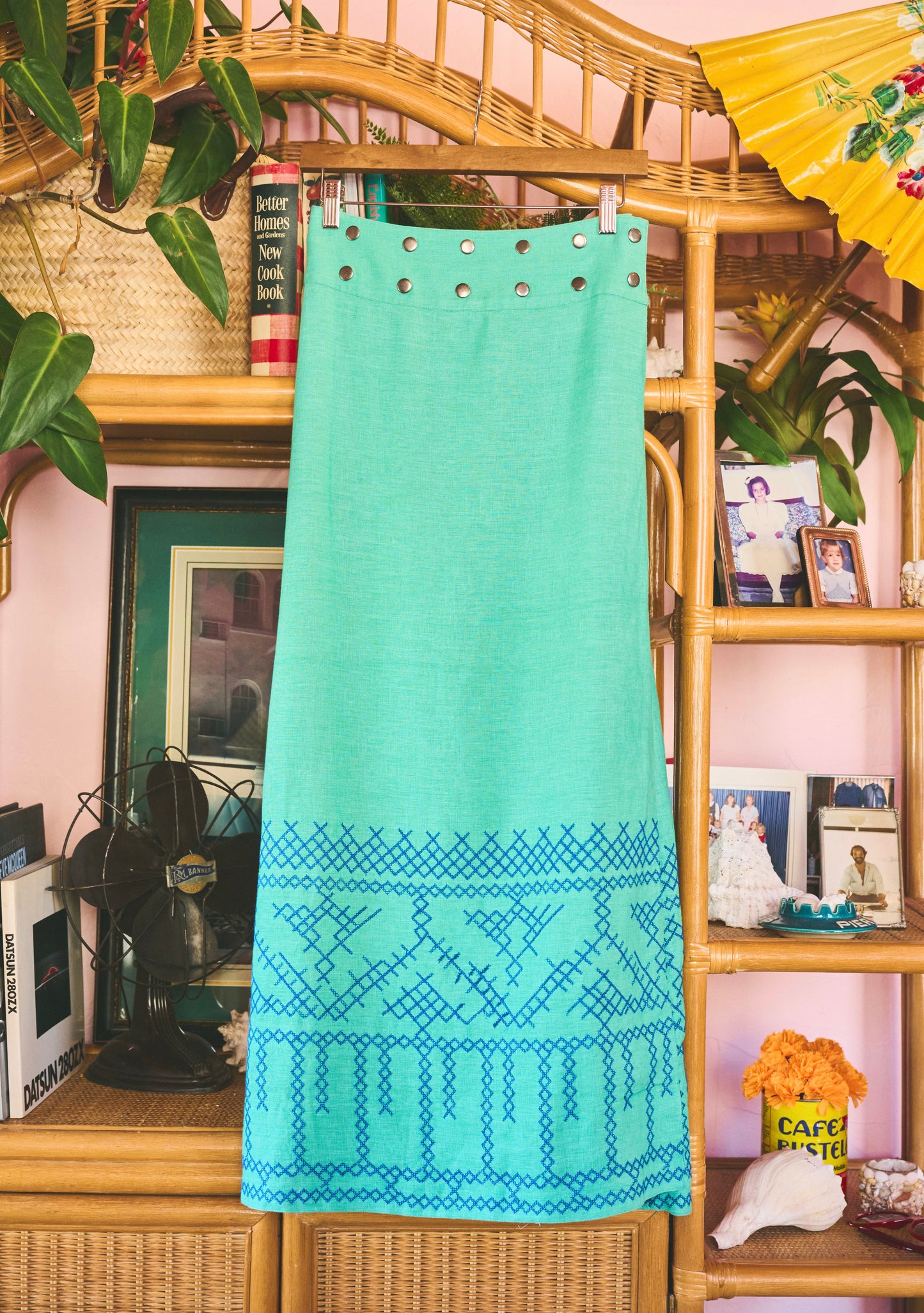 Flagpole Snap Midi Skirt | Linen