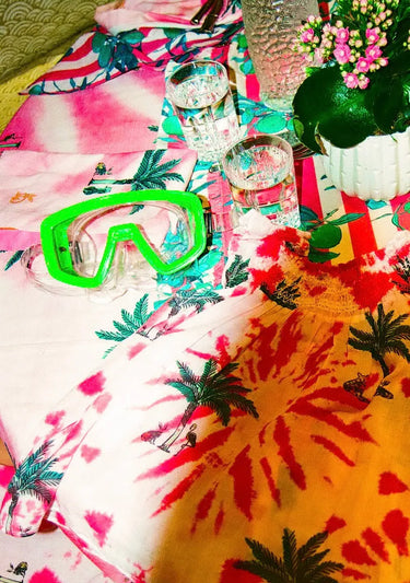 Dinner Napkin | Petit Palm Colony Pink Tie Dye Coniglio Palm Beach