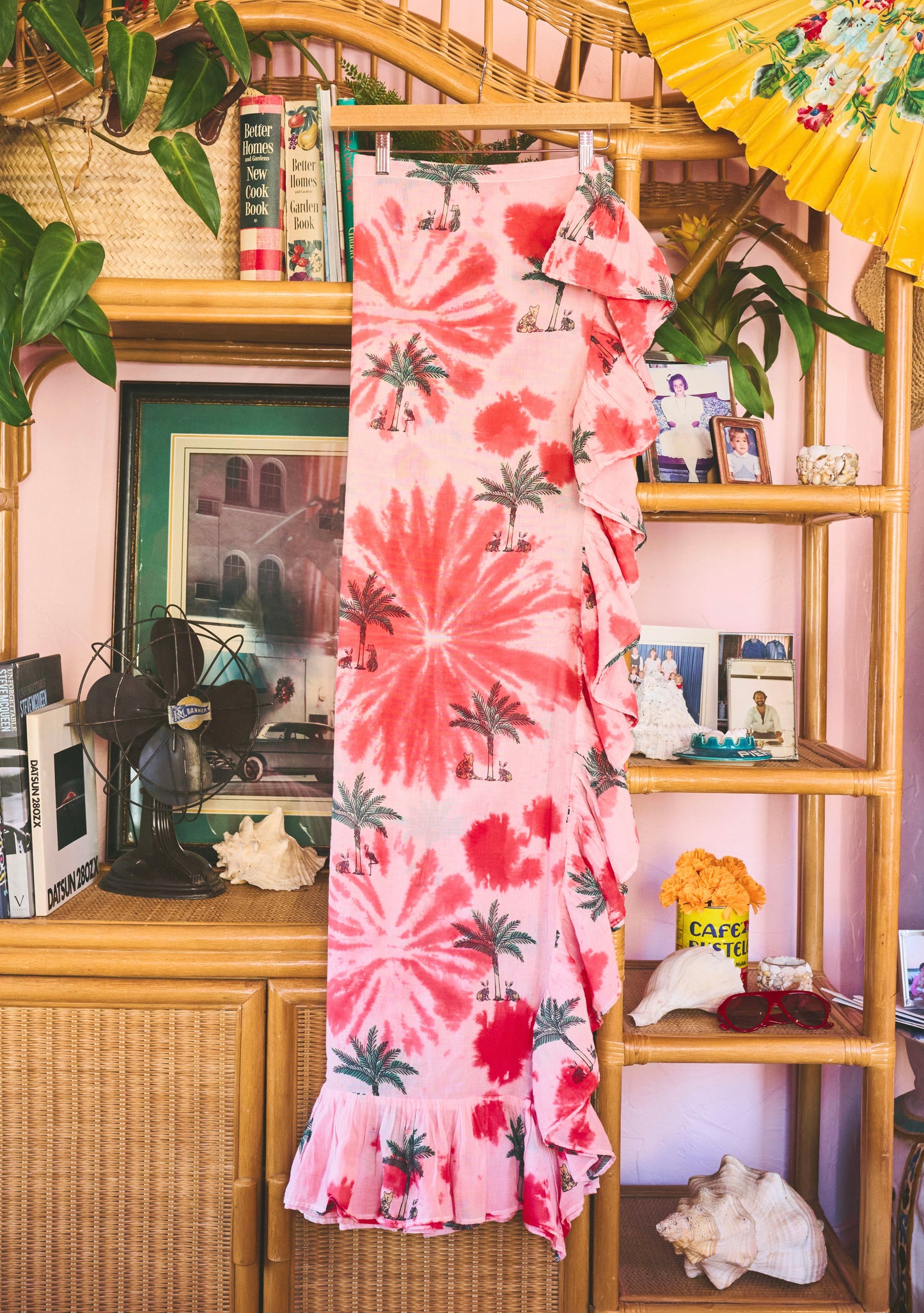 Ruffle Power Pareo™ | Petit Palm Colony Pink Tie Dye