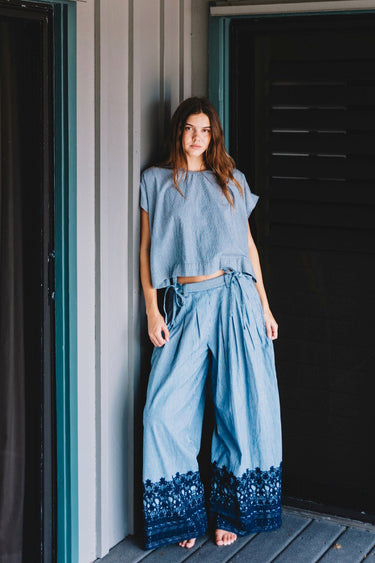 Banyan Pleated Snap Pant w/ Lace | Railroad Denim