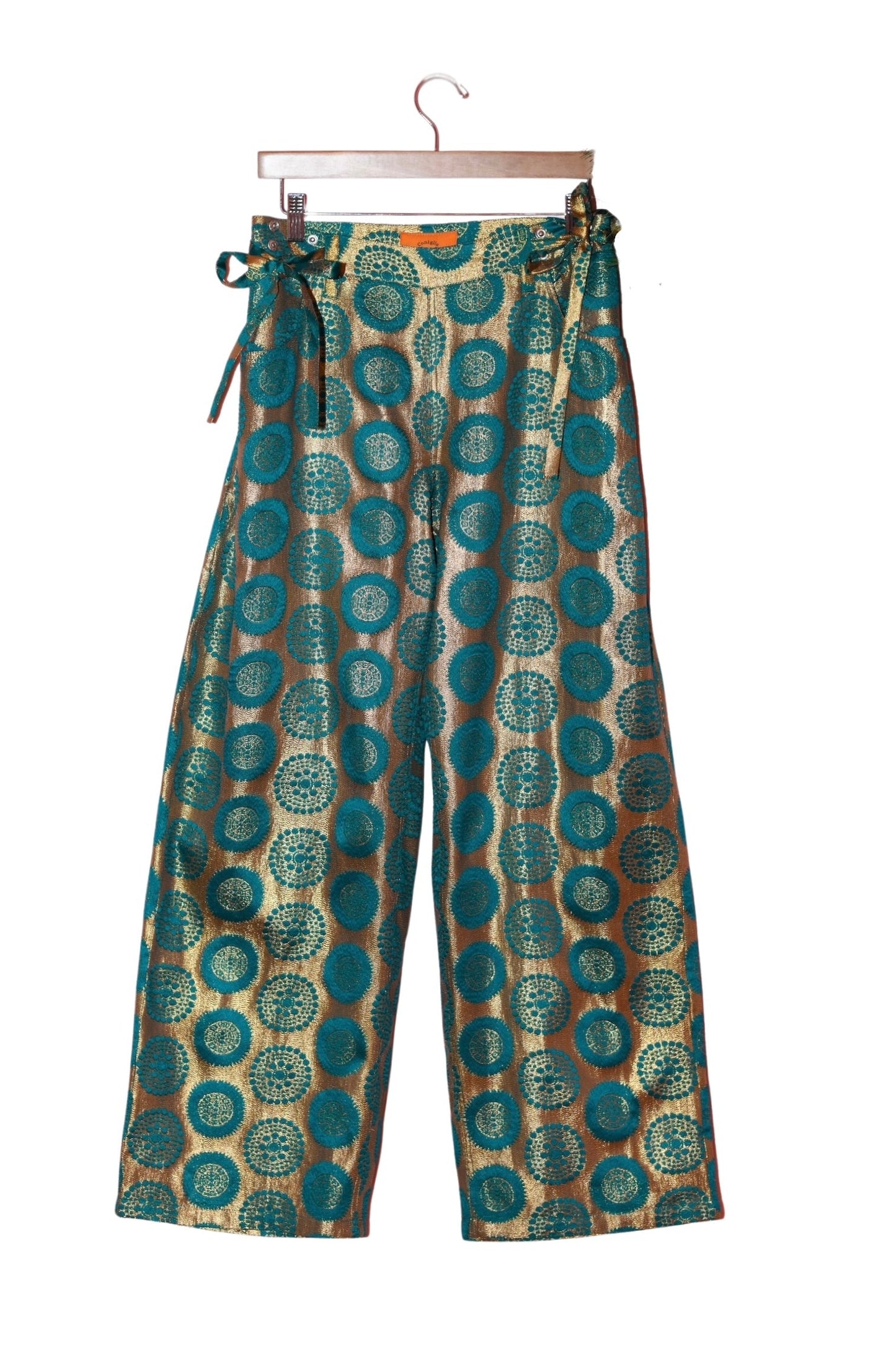 Move and Groove Snap Pant | Brocade