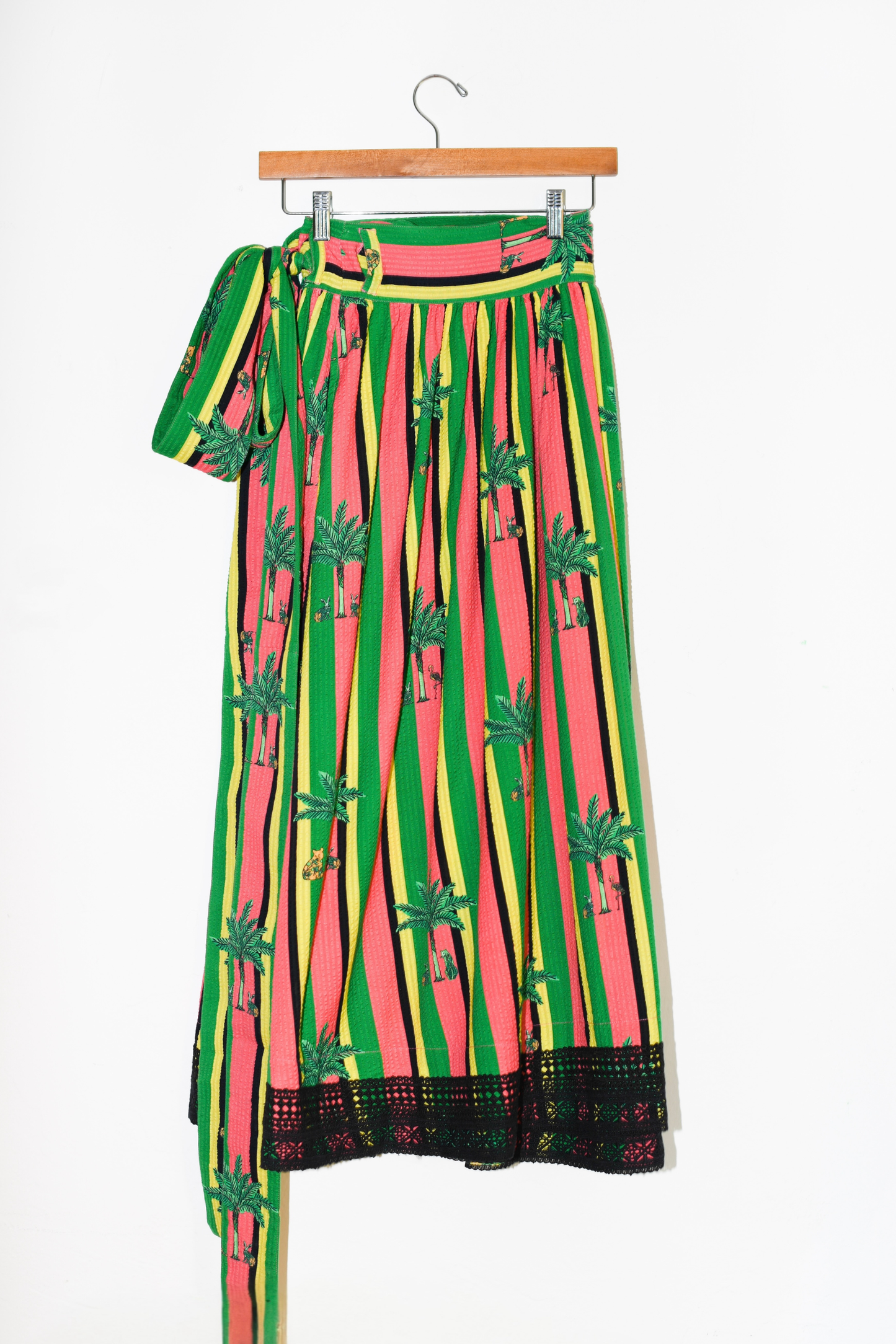 Atlantic Midi Ball Skirt | Seersucker