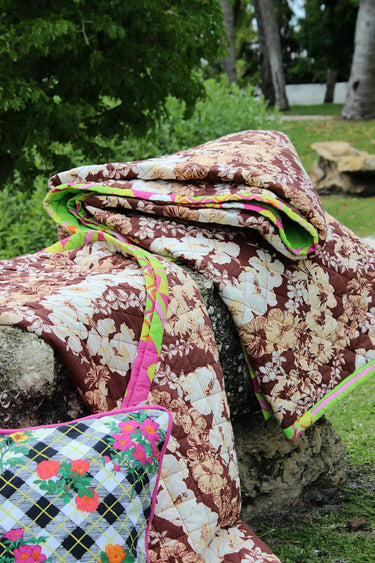 Queen Reversible Quilt | Cotton Percale Coniglio Palm Beach